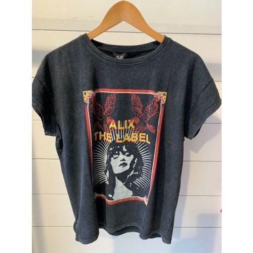 Alix tshirt Alix tshirt