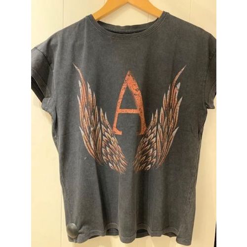 Alix tshirt Alix tshirt