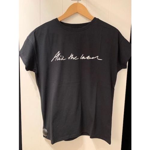 Alix tshirt Alix tshirt