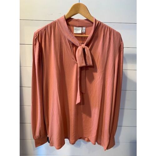 Junarose blouse Junarose blouse
