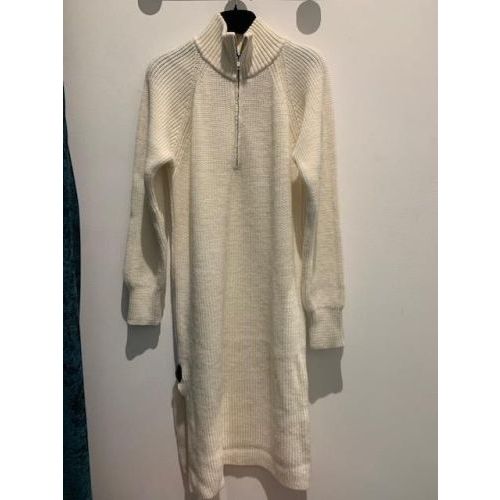 levete room Dress off white levete room Dress off white