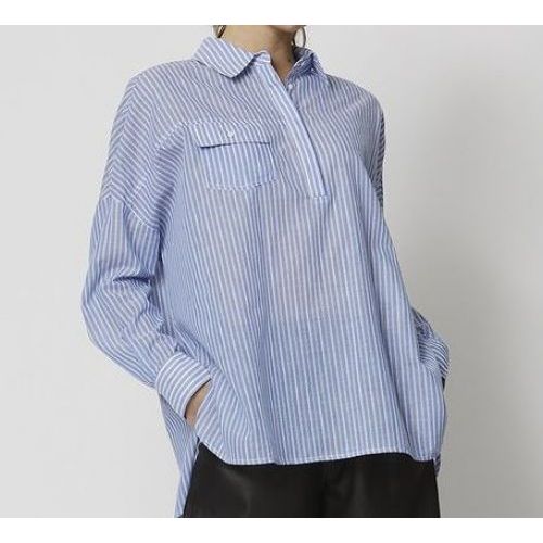 Rue de femme blouse Rue de femme blouse